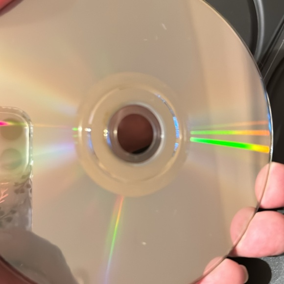 2 Disney DVDs Snow White and the Seven Dwarfs Platinum Edition + Lilo & Stitch - Picture 4 of 7